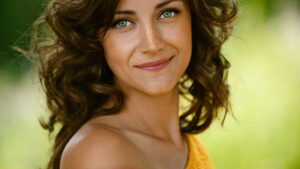 5 perfumes da Natura perfeitos para mulheres com mais de 50