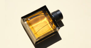 Estes são os 8 melhores perfumes amadeirados