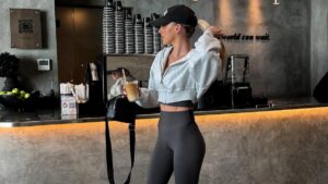 Essas leggings projetadas no Quebec ajudam a reduzir a celulite e tonificar a pele