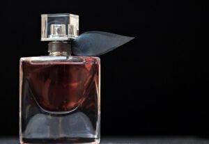10 perfumes importados que duram o dia todo e custam menos de R$200 – Curta Mais