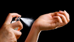 Os melhores perfumes cítricos femininos para usar sem medo em 2025