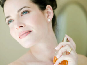 Os compradores recebem ‘muitos elogios’ ao usar este perfume de outono que tem o ‘melhor perfume de outono’