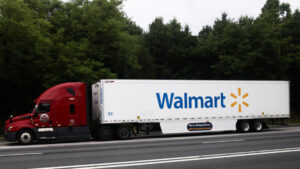 O Walmart está vendendo um perfume Lancome ‘bonito’ de US $ 158 por apenas US $ 46, e os compradores dizem que é o ‘melhor cheiro de todos os tempos’