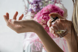 Fragrâncias finas ajudam Givaudan a atingir vendas de CHF 5,74 bilhões, apesar dos custos tarifários