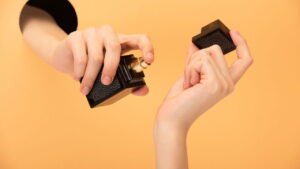 5 perfumes nacionais baratos e marcantes para usar no Ano Novo