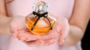 Os perfumes mais baratos de O Boticário que têm fixação poderosa e um cheiro maravilhoso