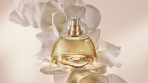 O sucesso de Aura Alba da Natura se expande com o lançamento do Óleo Corporal e Sabonetes perfumados