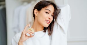 Esses dois perfumes de farmácia de R$ 20, esnobados e empoeirados nas prateleiras, são surpreendentemente cheirosos e entregam cheiro de importado