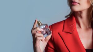 Três perfumes da Natura que custam menos de R$ 200 e fixam o dia todo