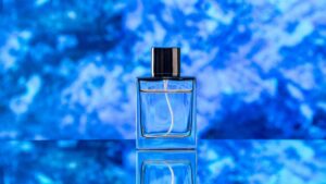 7 perfumes frescos masculinos que são perfeitos para o verão 2026