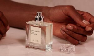 Os melhores perfumes Hinoki – e qual é o cheiro da nota amadeirada