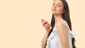 Perfume floral fresco, doce e baratinho que parece luxo